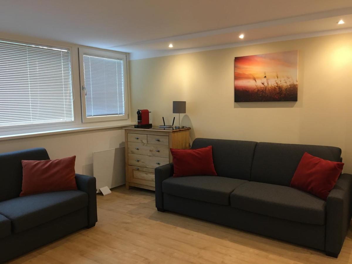 Apartament Cosy Flat In The Quiet Area With Own Garden, Free Parking And Direct Public Transport Link To The Centre Wiedeń Zewnętrze zdjęcie
